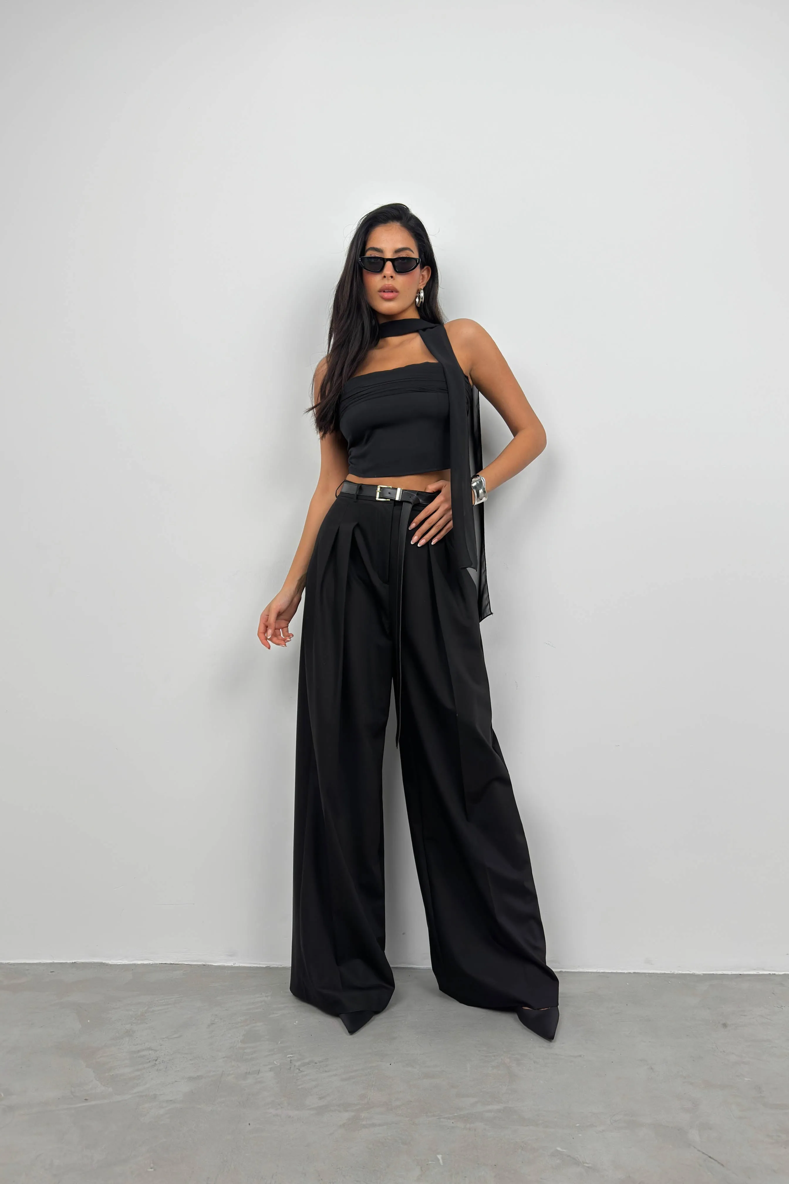 Strapless Crop Top With Shawl